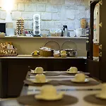 Hotel Andre Latin